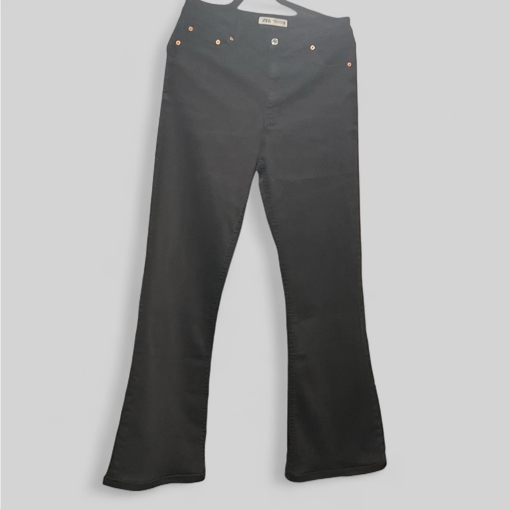 Zara low rise Black Flared Jeans Size 12.